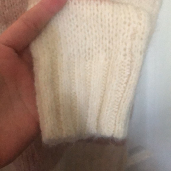 American eagle ladies medium sweater - Picture 8 of 12